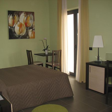 Life Sport Hotel Mentana Dış mekan fotoğraf