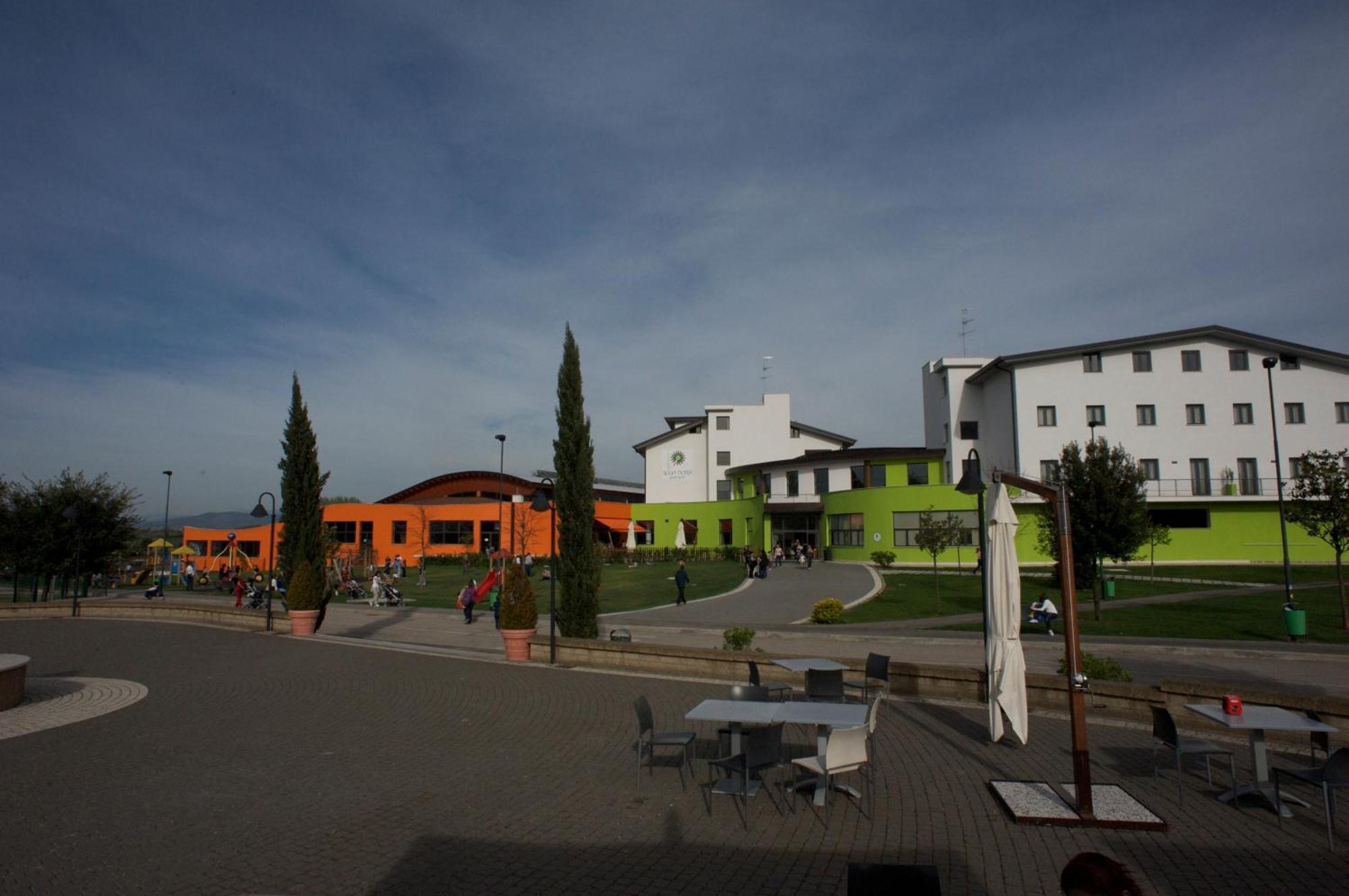 Life Sport Hotel Mentana Dış mekan fotoğraf